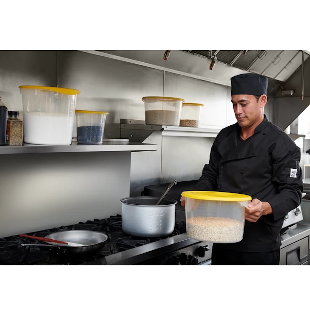 Contenedor Redondo Rubbermaid 20 Litros para Almacenamiento de Alimentos FG572824CLR_4