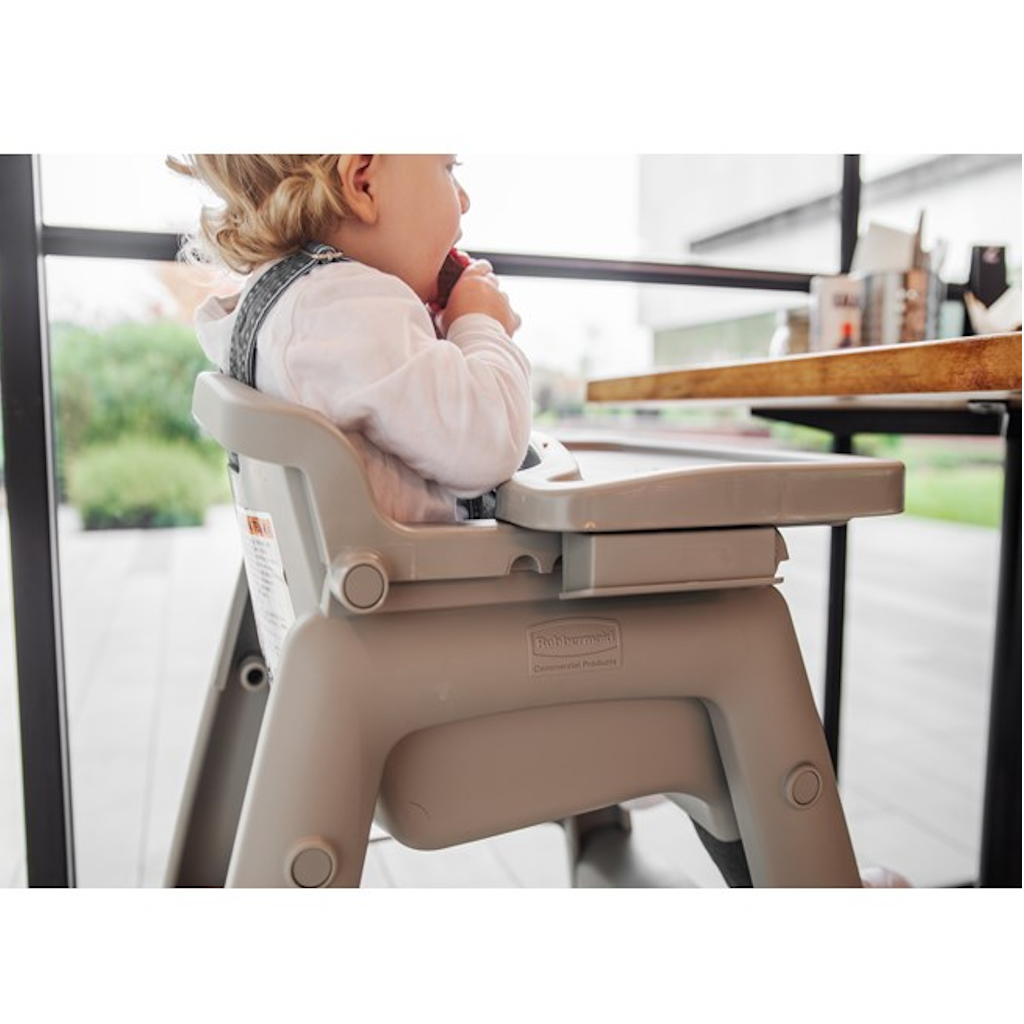 Silla Comedor Bebé Rubbermaid Con Ruedas Gris Gratis Bandeja FG780508PLAT_12