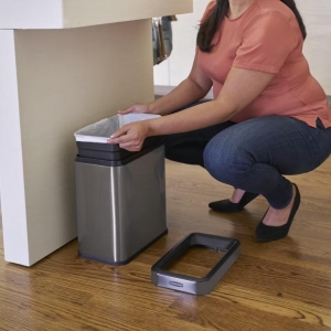 Papelera en Acero Inoxidable 9.8 Lts Rubbermaid 2179283_5